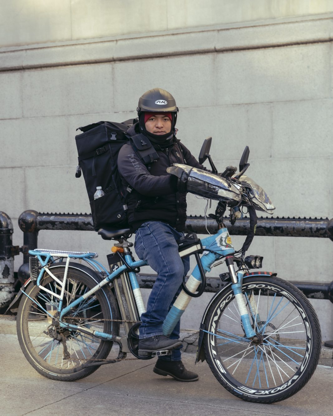 Migración guatemalteca en Estados Unidos: Un archivo fotográfico de Luis Corzo